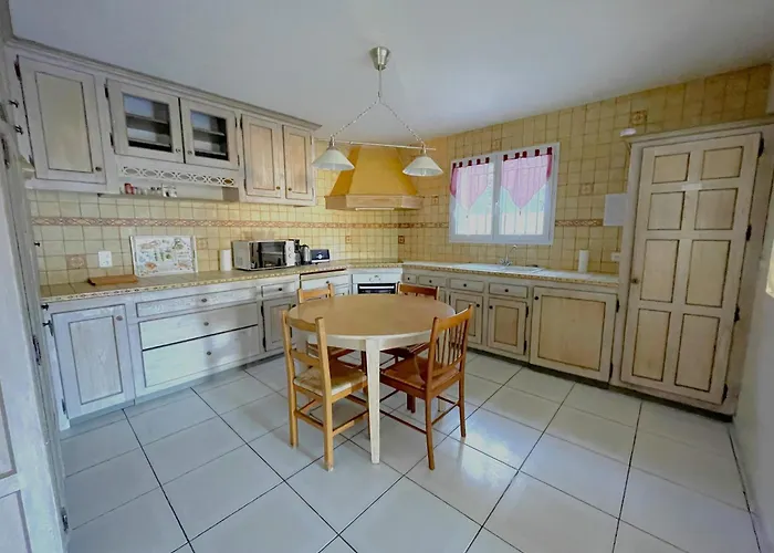 F5 A Banyuls-sur-mer, Terrasse, Garage, Climatisation Proche - Fr-1-309-149 Βίλα